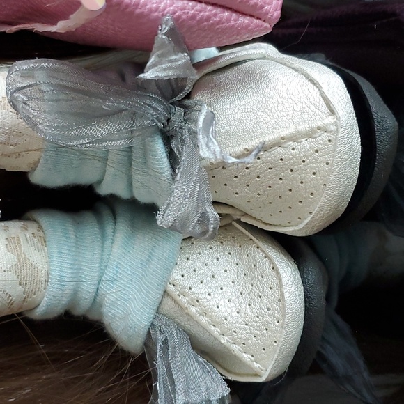 Handmade Interior Doll - Picture 7 of 8